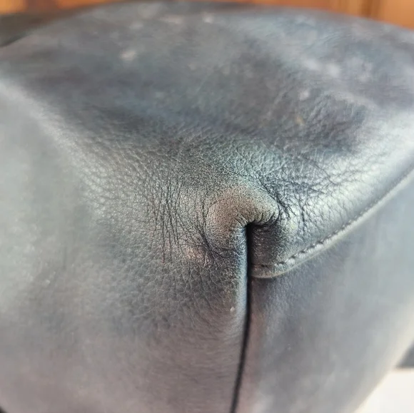 Anialy Luc aniary Shrink Leather Backpack display picture 1